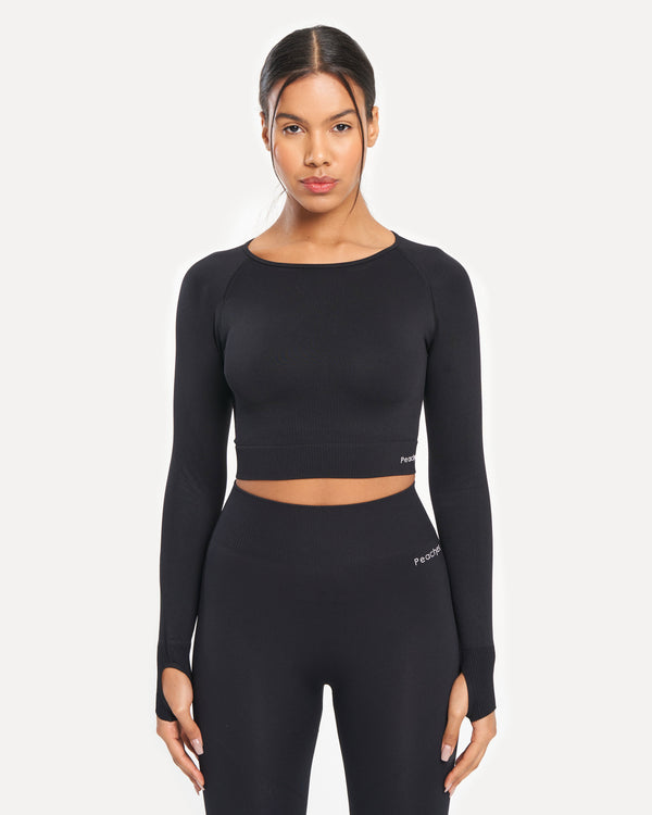 Black Seamless Long Sleeve Crop Top